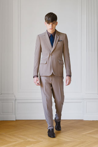 Yves Saint Laurent / - 2009